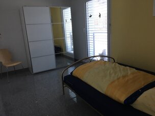 3-Bett Appartement mit Bad3.jpg